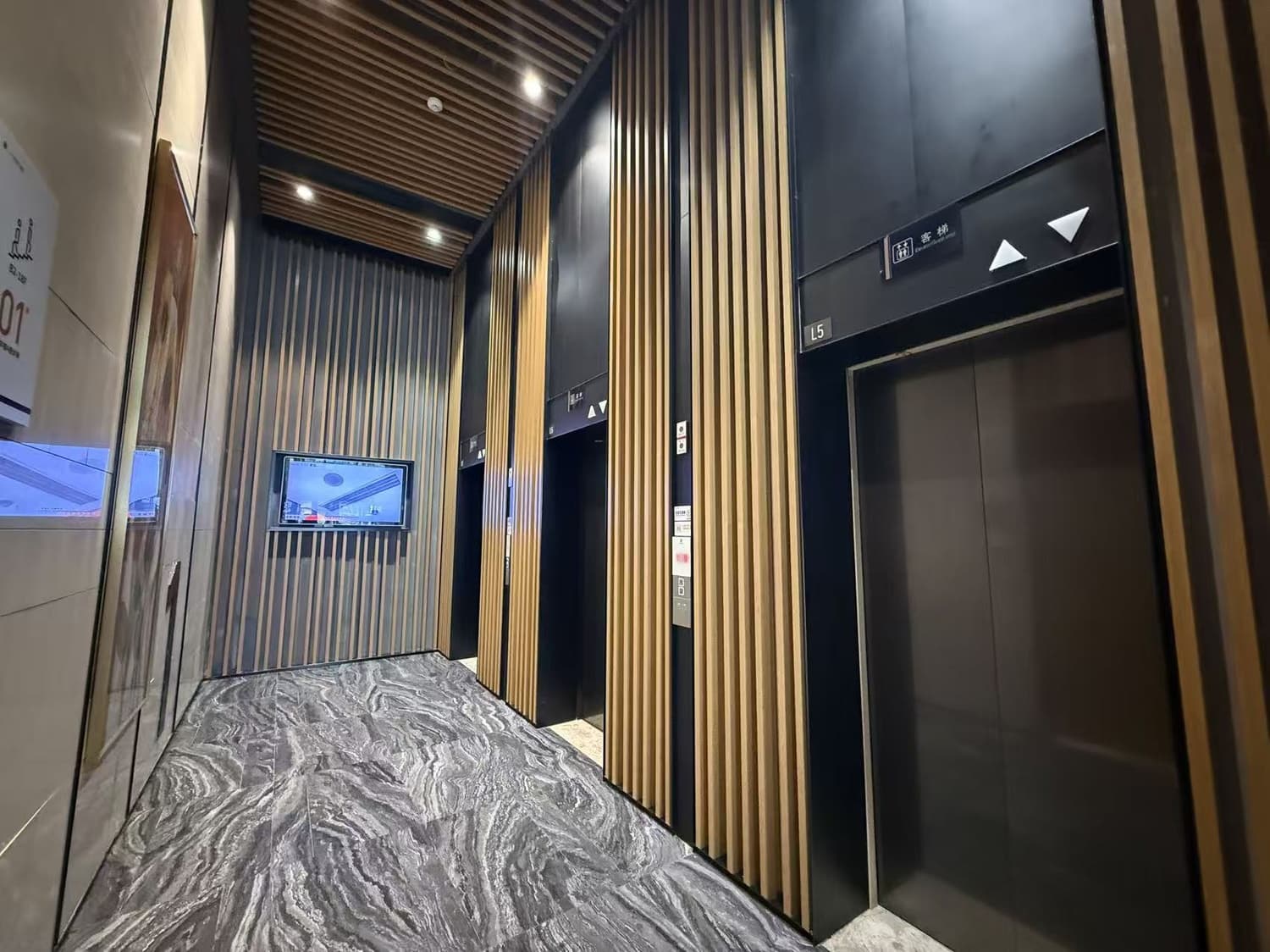 电梯厅图